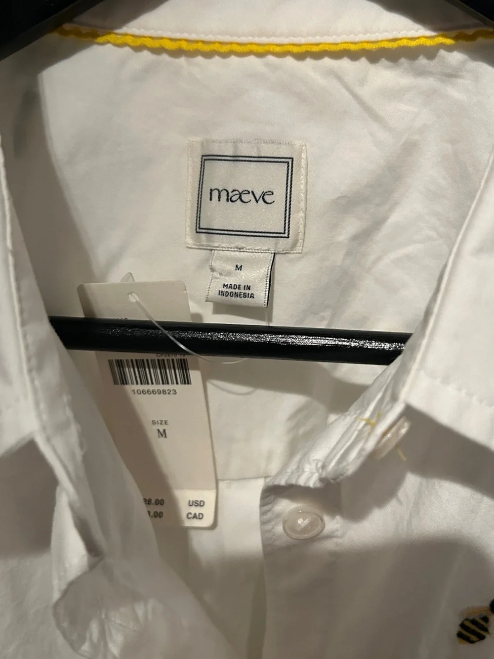 Maeve White Button-Down Shirt with Bee Embroidery - Picture 5 of 9